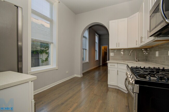 Foto del edificio - 1754 W. 21st Pl.