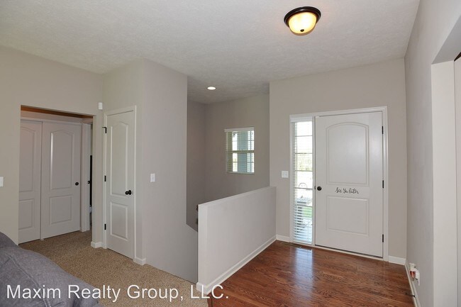 Building Photo - 6203 S 193rd Ave