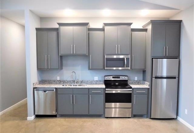 Building Photo - 2 Bedroom, 2 Bath located in prime location on the Bayou!