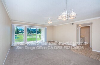 Building Photo - 12555 Oaks N Dr