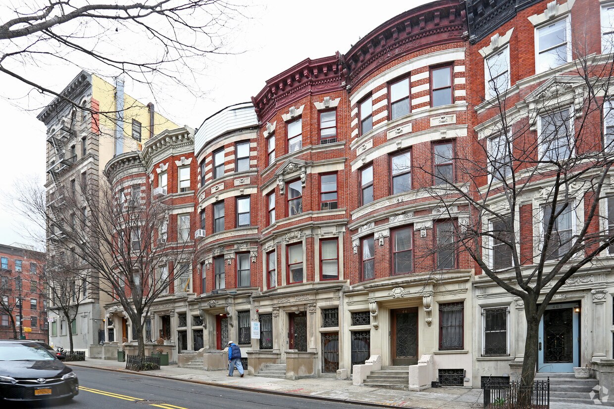 Primary Photo - 469 W 141st St