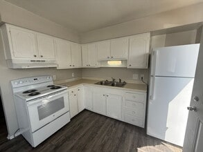 Building Photo - 2860 Taft Ave SW