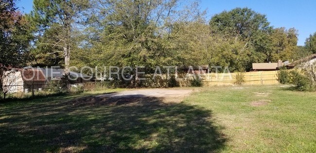 Foto del edificio - 1773 Old Salem Rd SE