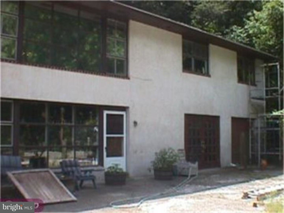 Foto del edificio - 412 Dutton Mill Rd
