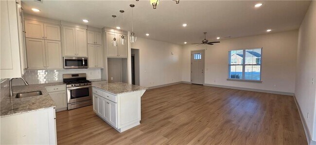 Foto del edificio - 941 Petit Jean St