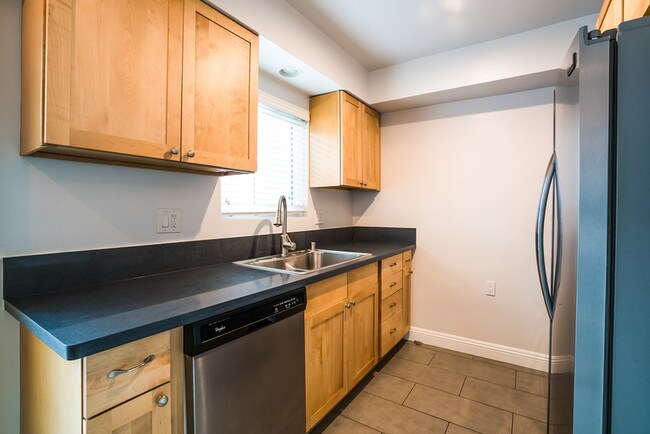 Foto del edificio - 3853 Prospect Ave