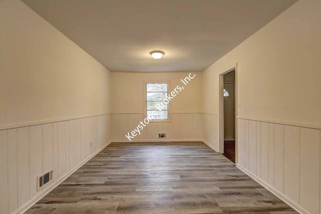 Foto del edificio - 4624 Wesley Dr