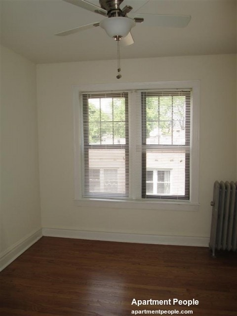 Building Photo - 1406 Elmwood Ave