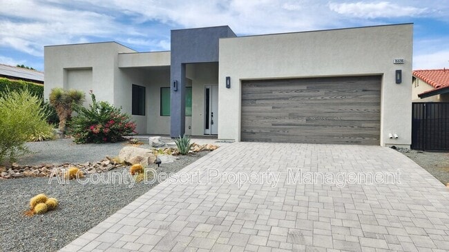 Building Photo - 76696 Florida Ave