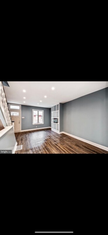 Building Photo - 5312 Delancey St