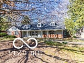 Building Photo - 6030 Crows Nest Dr