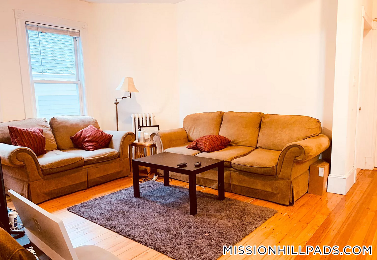 Foto principal - 17 Sachem St