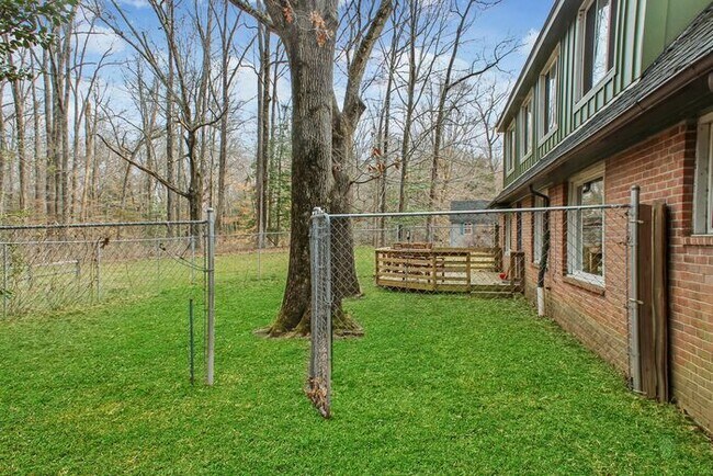 Building Photo - 14711 Cactus Hill Rd