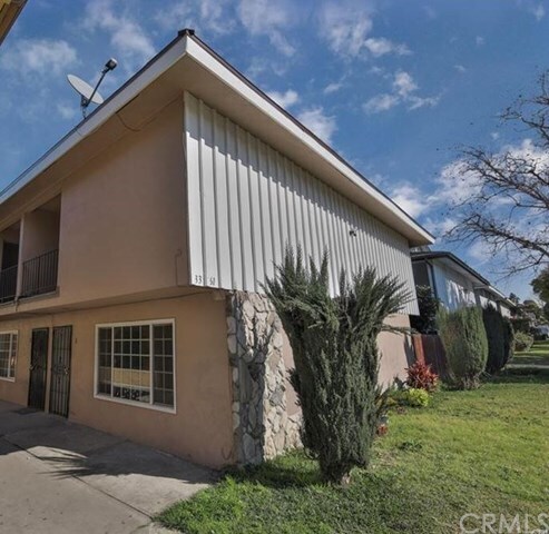 Primary Photo - 3361 E Andy St