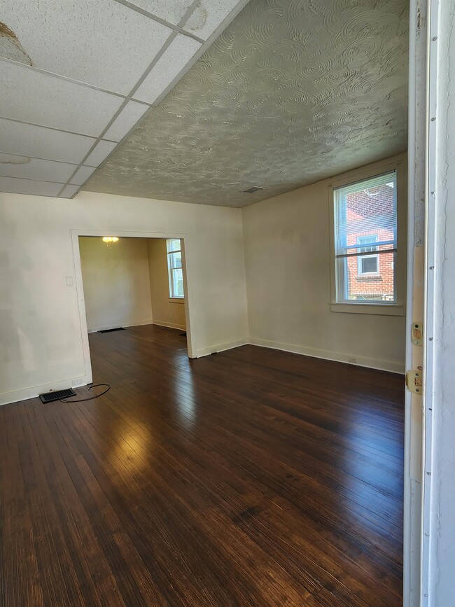 Building Photo - 29 N Prince St