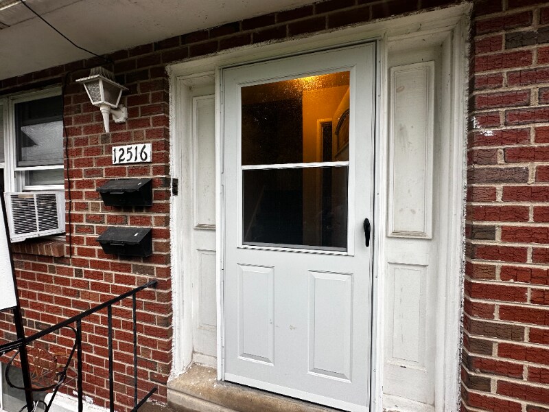 Primary Photo - 12516 Knights Rd