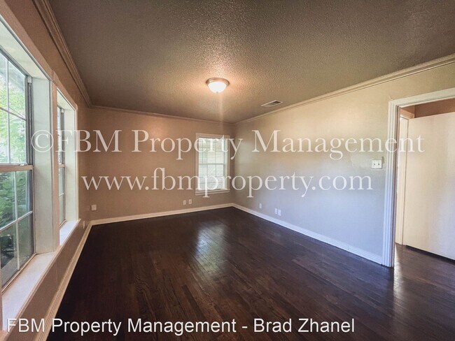 Foto del edificio - 2 br, 1.5 bath House - 802 Dunn Street
