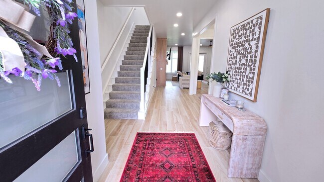 Foto del edificio - Stunning 4 Bedroom in Edmond