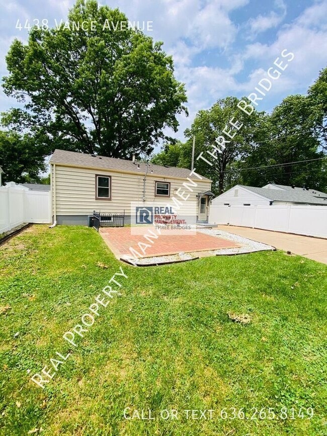 Building Photo - 4438 Vance Ave