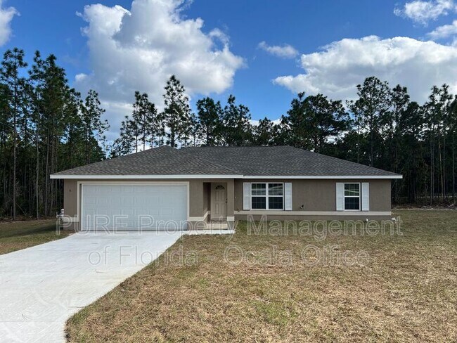 Foto del edificio - 6 Locust Ln Course