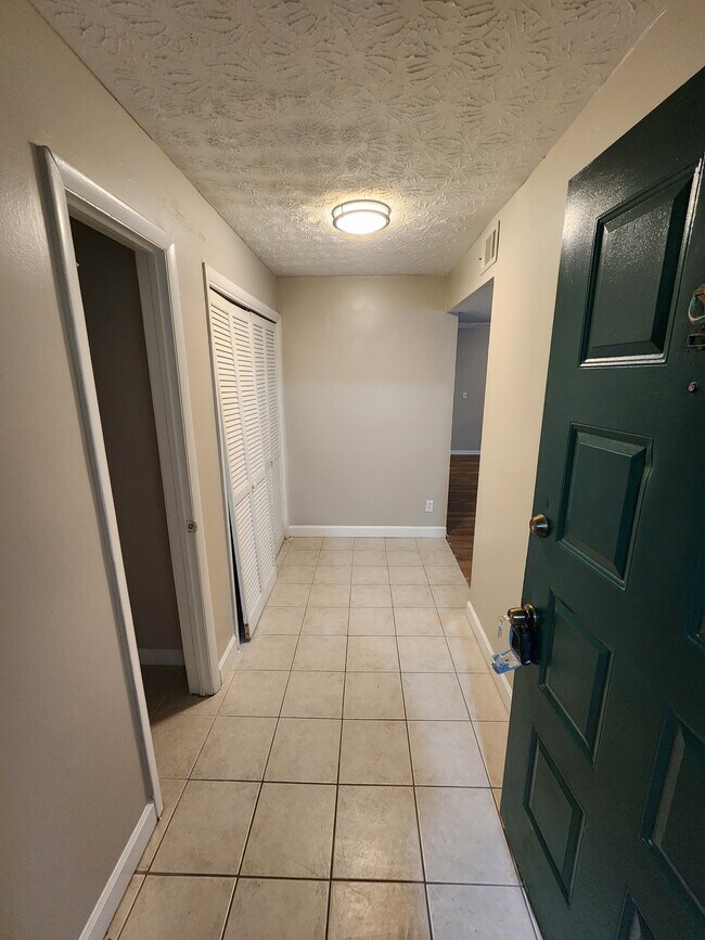 Photo - 9400 Roberts Dr Townhome