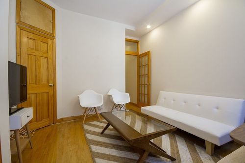Foto del edificio - 25 E 77th St