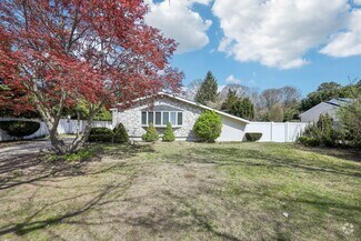 65 N Howell Ave