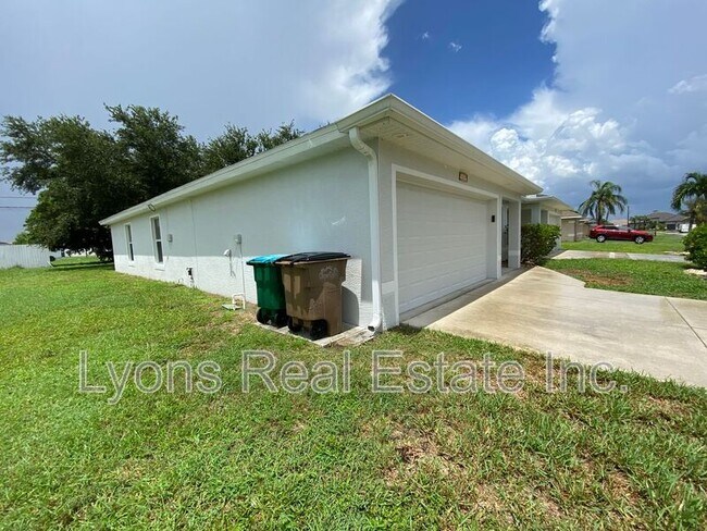 Foto del edificio - 909 SE 14th St