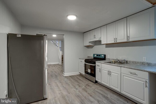 Foto del edificio - 318 Middlesex St