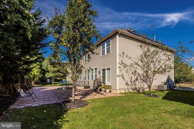 Building Photo - 3 Cedar House Ct