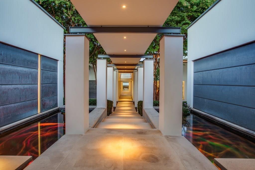 Foto principal - 14888 Lake Forest Dr