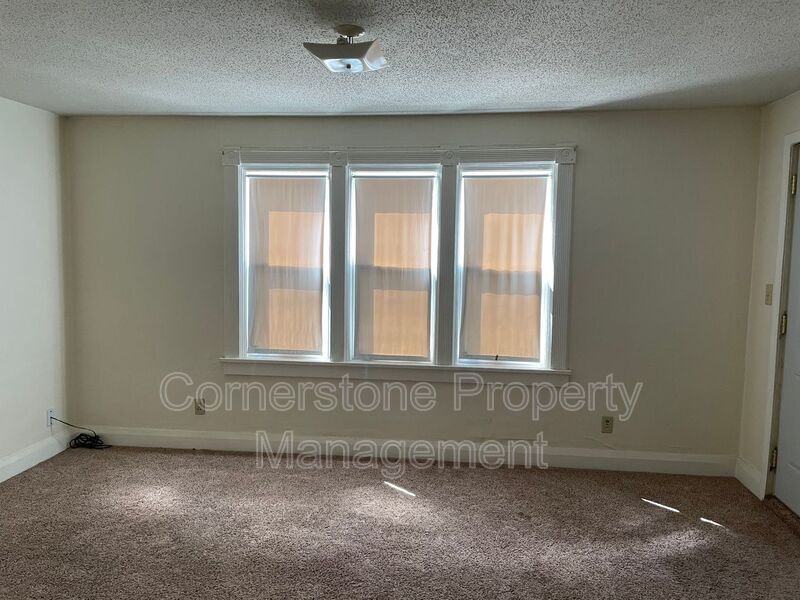 409 S 13th St Unit 2, Fort Dodge, IA 50501 Condo for Rent in Fort