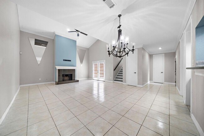 Building Photo - 3025 Bering Dr