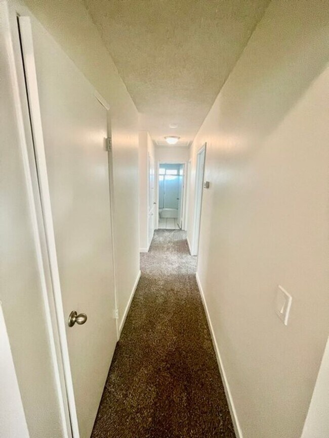 Foto del edificio - Coming Soon !!! Pet friendly house in Orcutt
