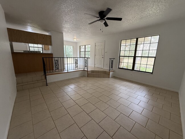 Building Photo - 4950 SE 111th Ln