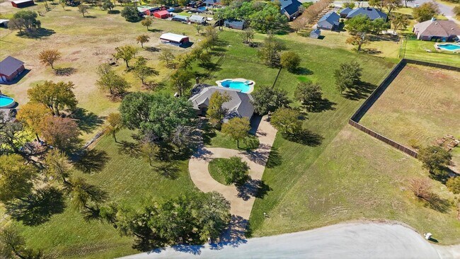 Foto del edificio - 113 Green Oaks Ct