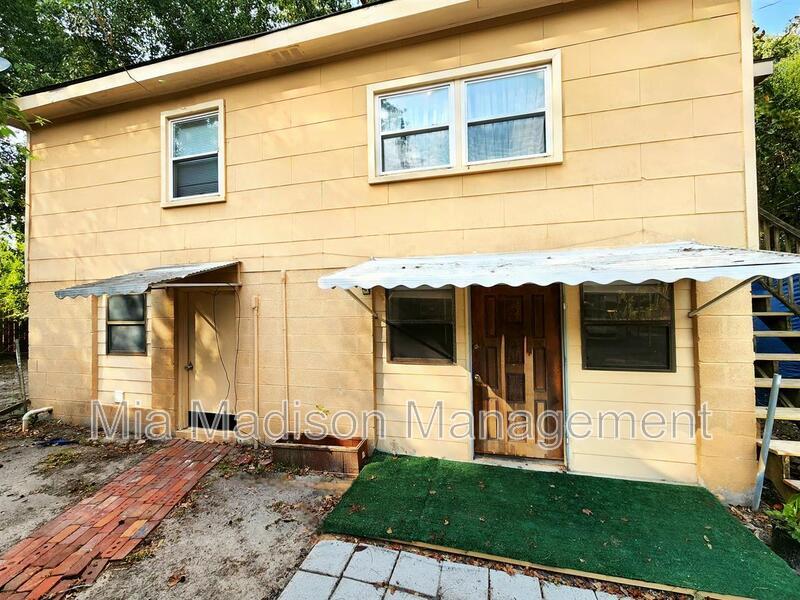 Foto principal - 40 1/2 Wesley St Lower