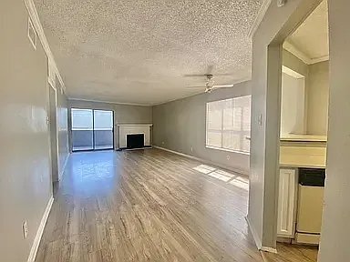 Building Photo - 7406 Avenue X