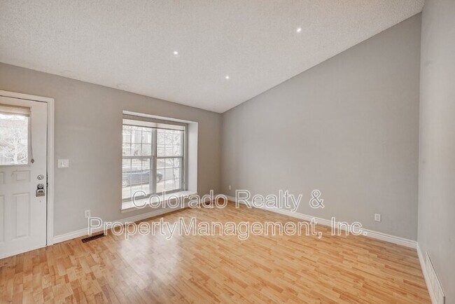 Foto del edificio - 10346 Quail St