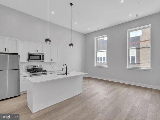 Foto del edificio - 1245 N 26th St