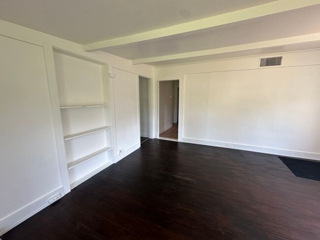 Foto del edificio - 603 N Orange St