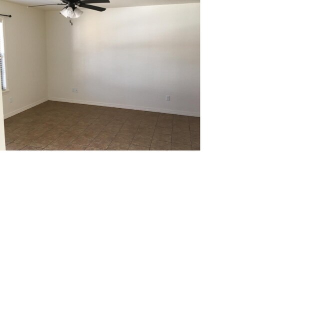 Building Photo - 503 N Knoxville Ave