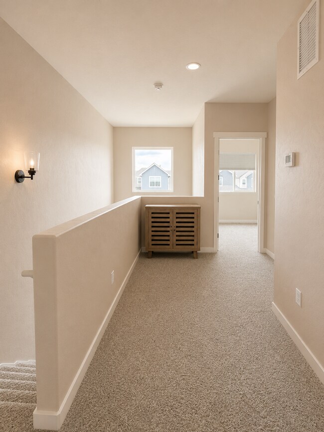 Foto del edificio - Stylish 2023 Home for Rent | 4 Bed • 2.5 Bath • Prime North Grand Junction Location