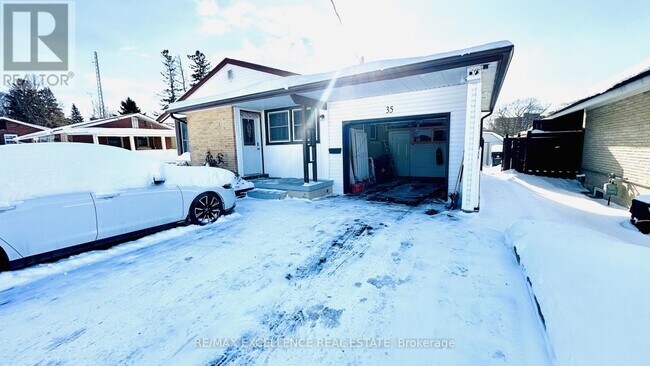 Building Photo - 35 Siebert Ave