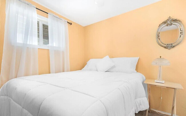 Foto del edificio - 6114 S Sawgrass Dr