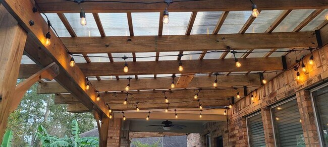 Foto del edificio - 90 S Regan Mead Cir