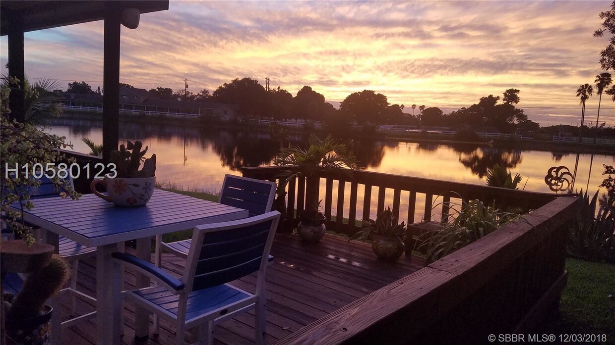 4709 Grapevine Way, Davie, FL 33331 Townhouse for Rent in Davie, FL