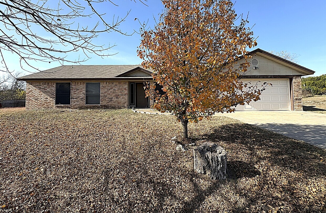 Foto del edificio - 2044 Suja Ln