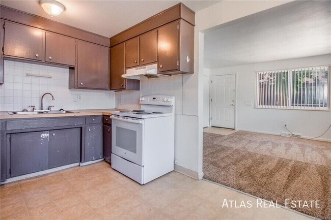 Building Photo - 4580 Everett Ct