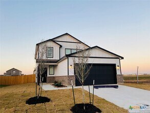 Building Photo - 2156 Griffith Dr